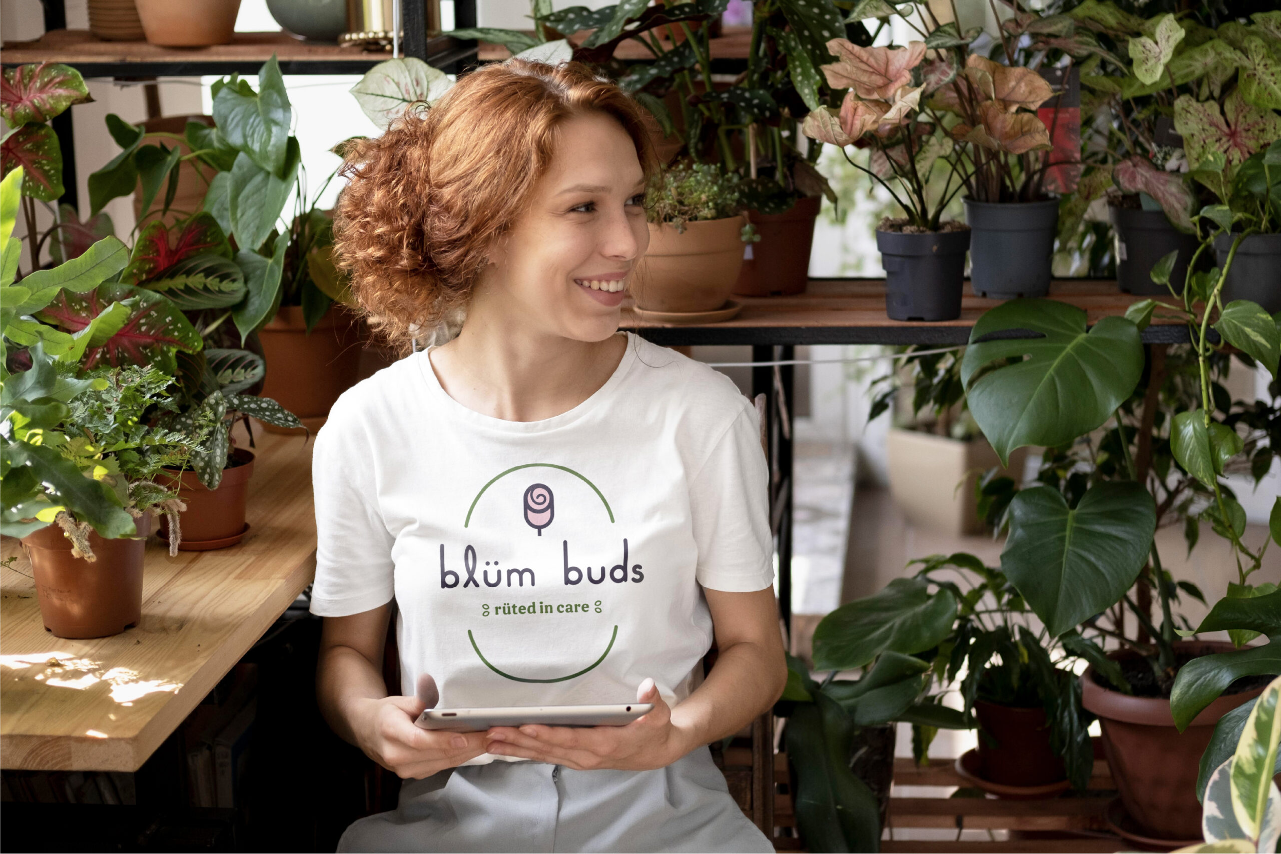 Blüm Buds T-Shirt Blüm Buds T-Shirt